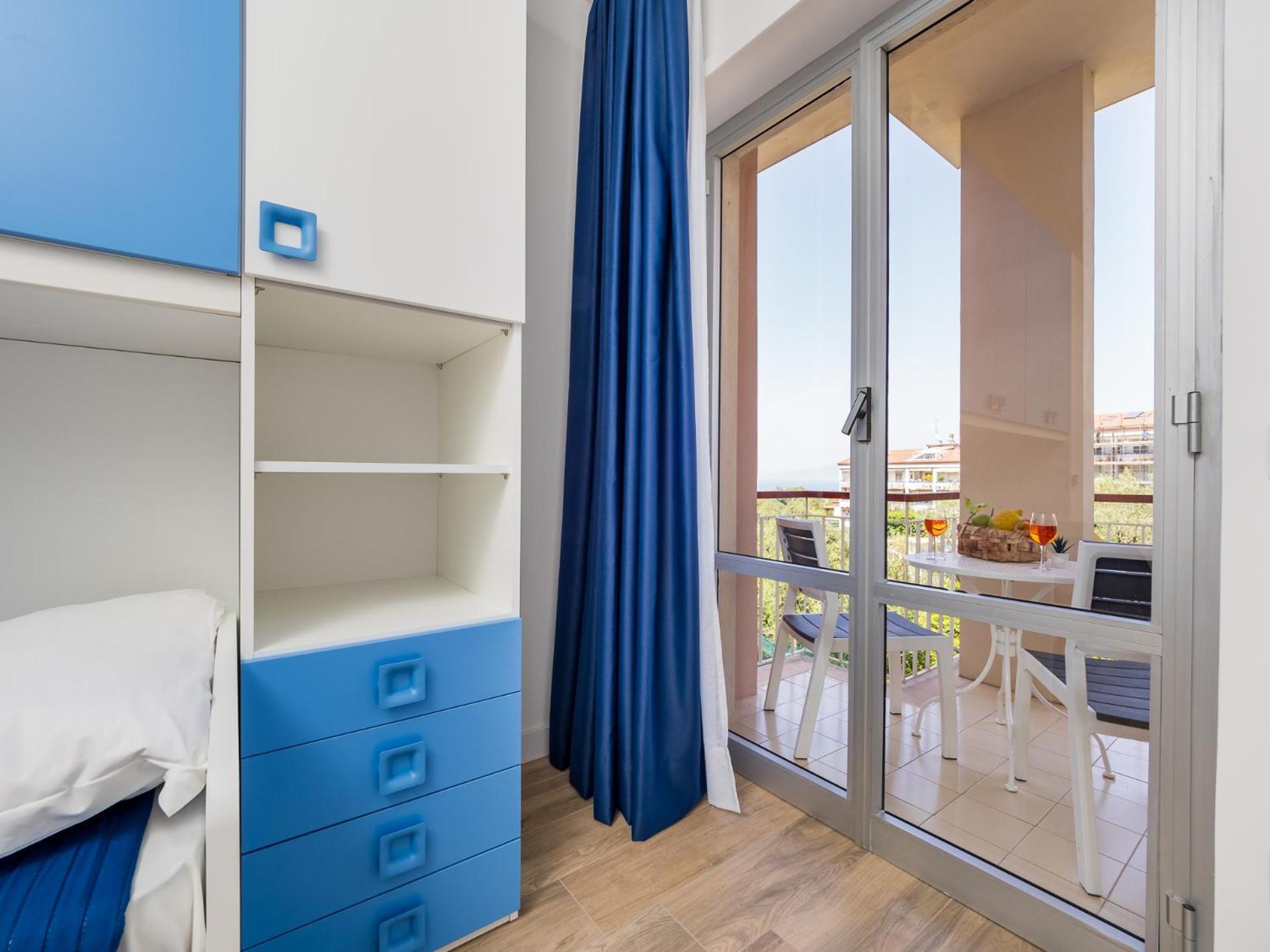 Nonno Angelo - 4 Bedrooms With Free Parking & Seaview Balcony Сорренто Экстерьер фото