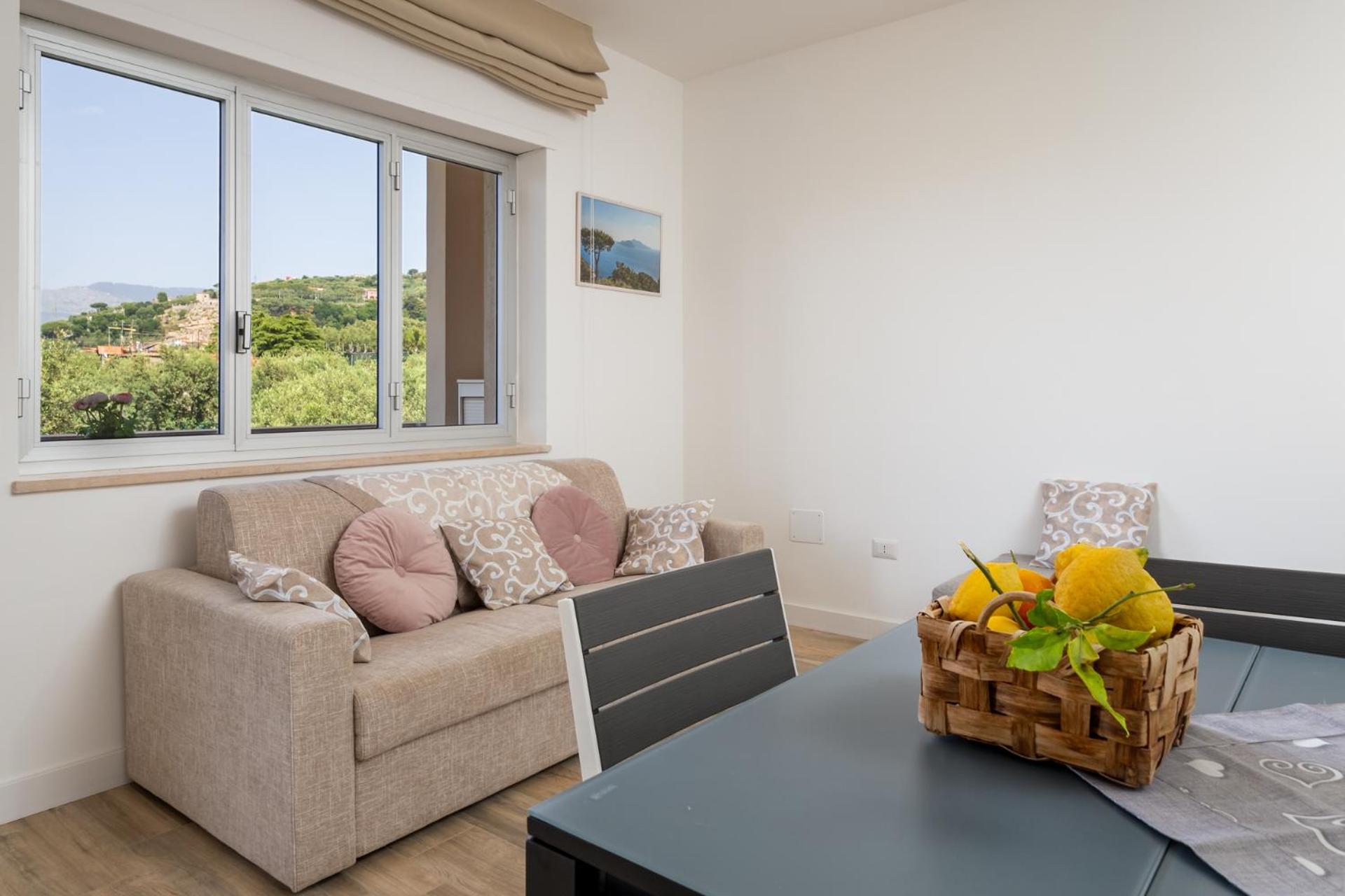Nonno Angelo - 4 Bedrooms With Free Parking & Seaview Balcony Сорренто Экстерьер фото