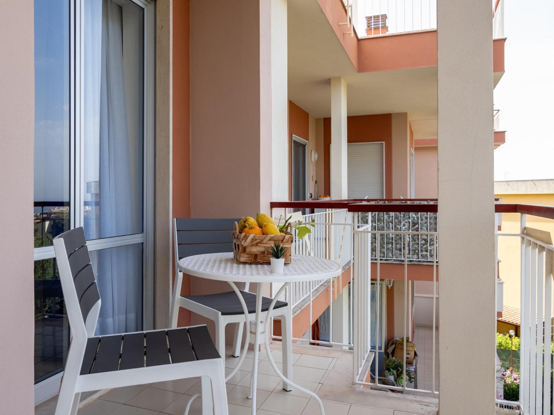 Nonno Angelo - 4 Bedrooms With Free Parking & Seaview Balcony Сорренто Экстерьер фото